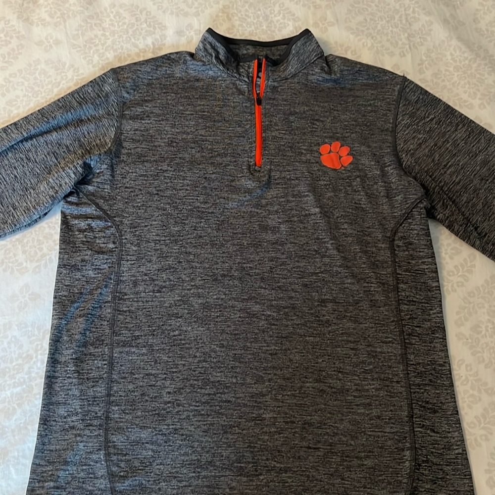 Clemson University 1/4 zip pullover | Grey | Men’s med